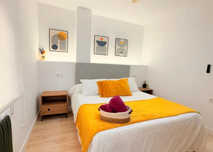 Industrial -Apartamentos Birdie-