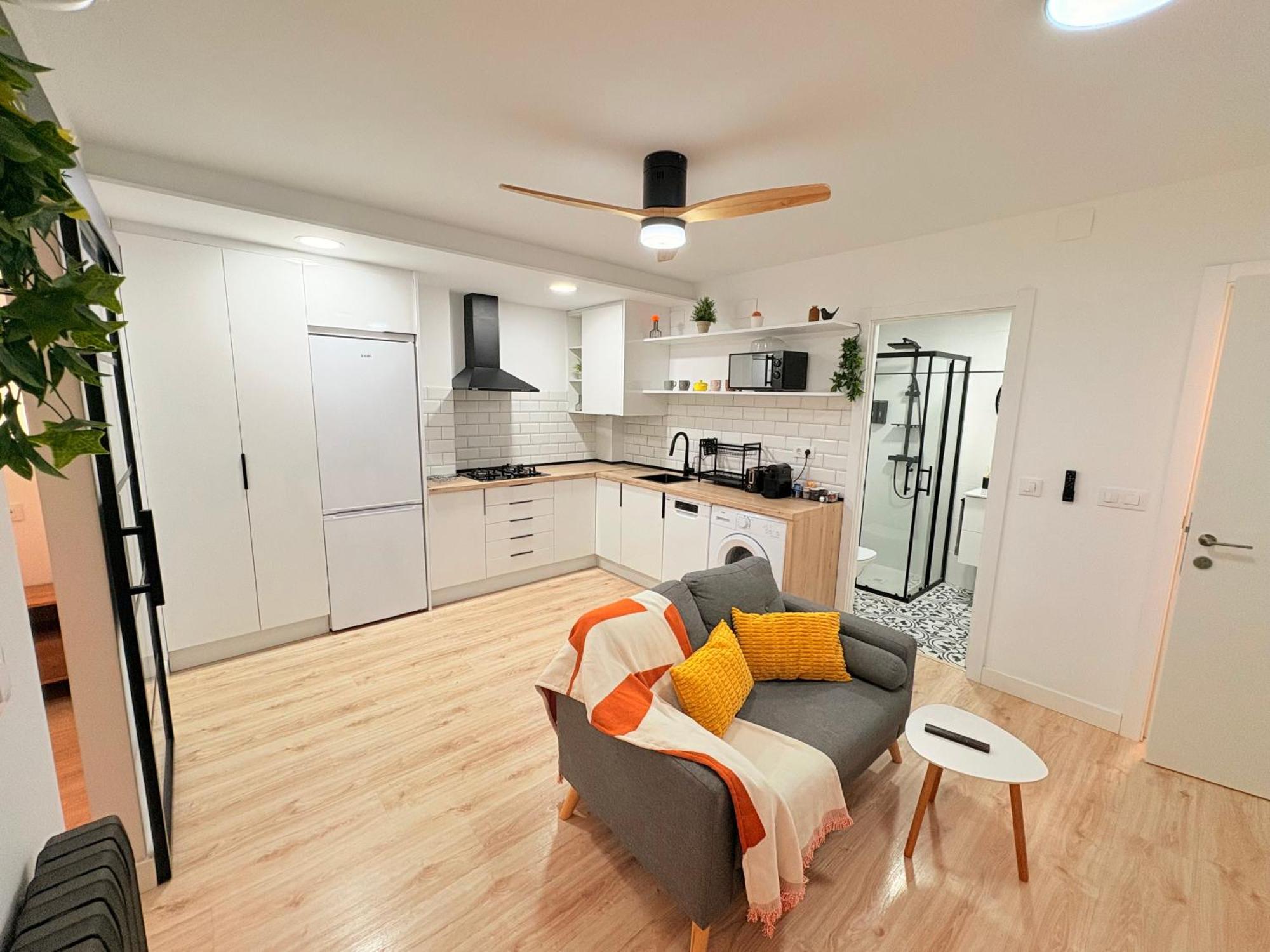 Industrial -apartamentos Birdie- Appartement Albacete